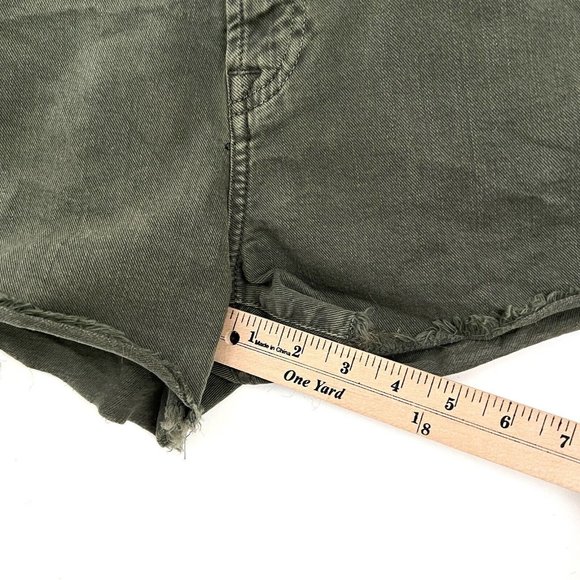 7 For All Mankind Size 28 Olive Army Green Shorts Frayed Mid- Rise - Picture 4 of 10